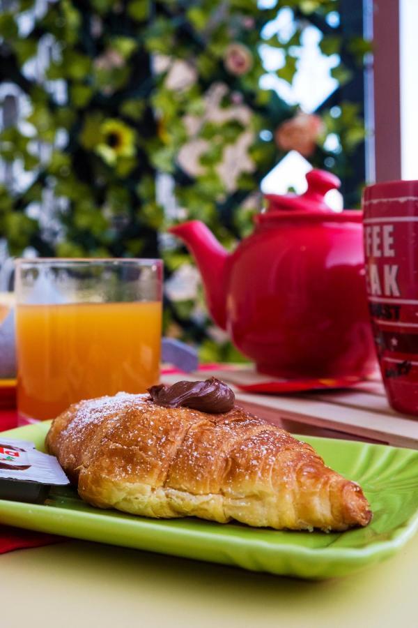 Acomodação com café da manhã  La Quercia Di Mamre 3*