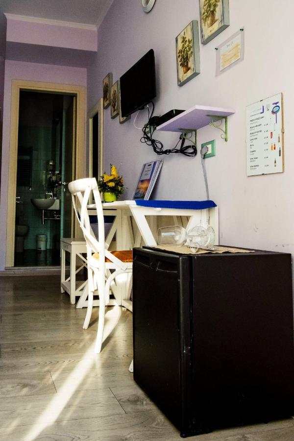 Acomodação com café da manhã  La Quercia Di Mamre 3*